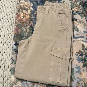Worn 1 time and they were too big on me. Love the pant tho.